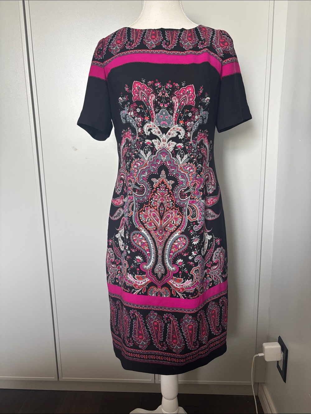Adrianna Papell Black and Hot Pink Paisley-Print Midi Dress